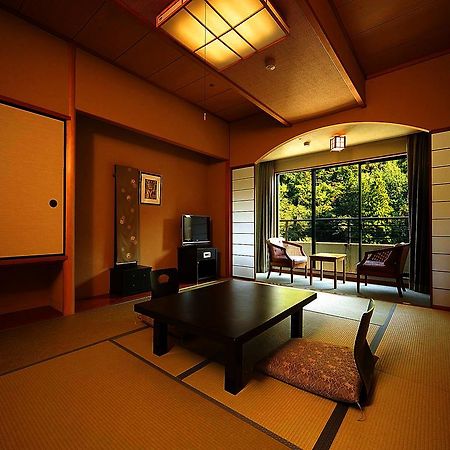 Royal Hotel Yamanaka Onsen Kajikaso Kaga  Dış mekan fotoğraf