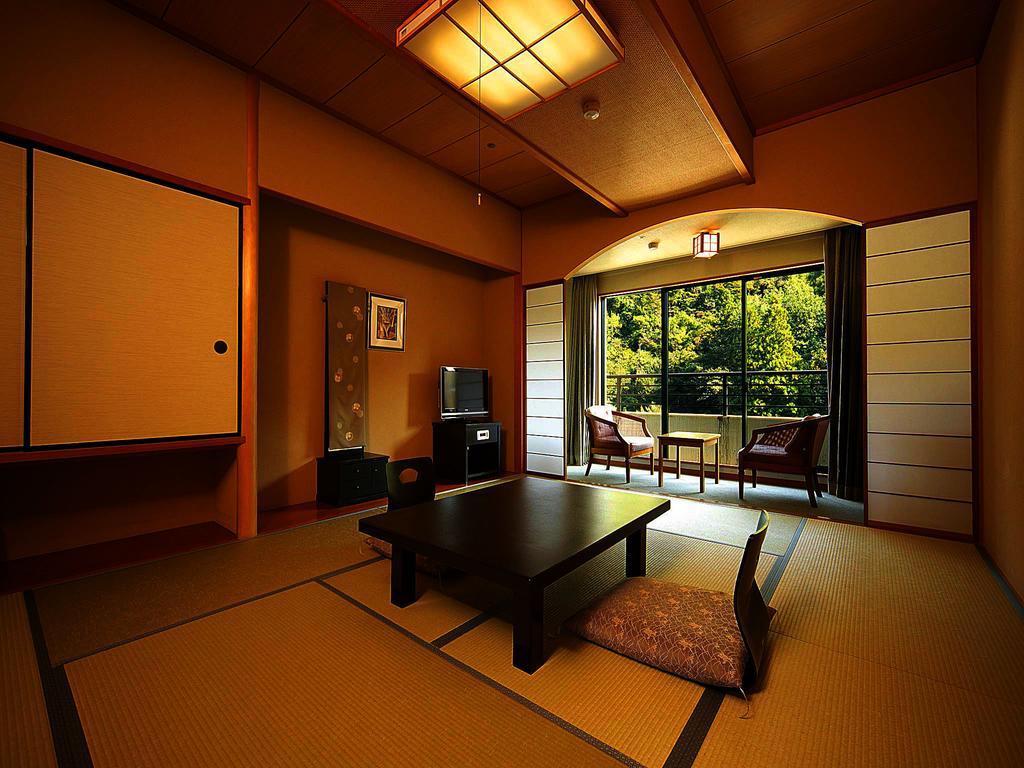Royal Hotel Yamanaka Onsen Kajikaso Kaga  Dış mekan fotoğraf
