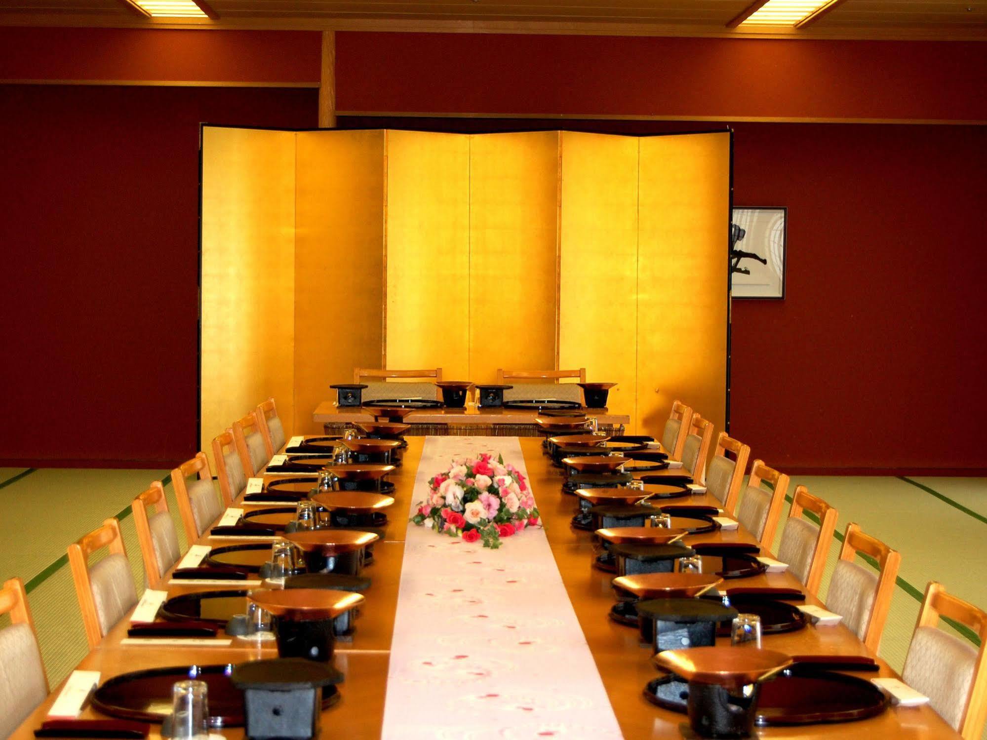 Royal Hotel Yamanaka Onsen Kajikaso Kaga  Dış mekan fotoğraf